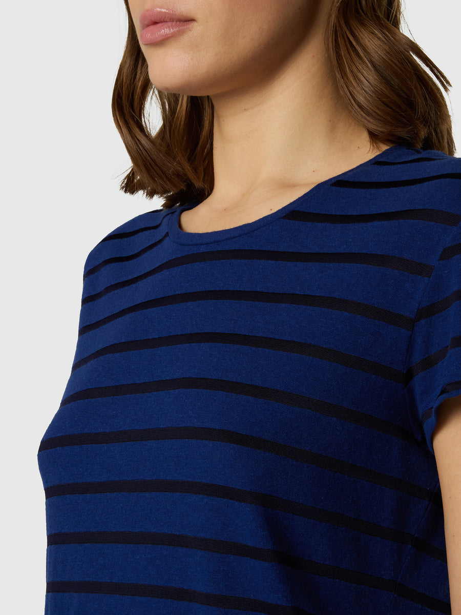T-shirt a righe fiammata