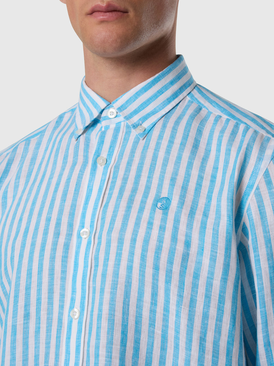 Shirt spread collar long sleeve