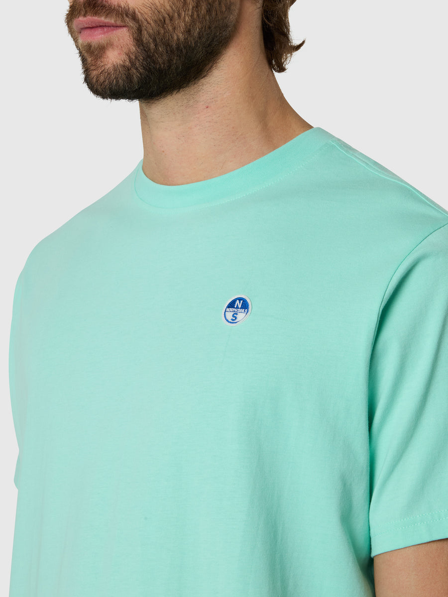 T-shirt con patch logata