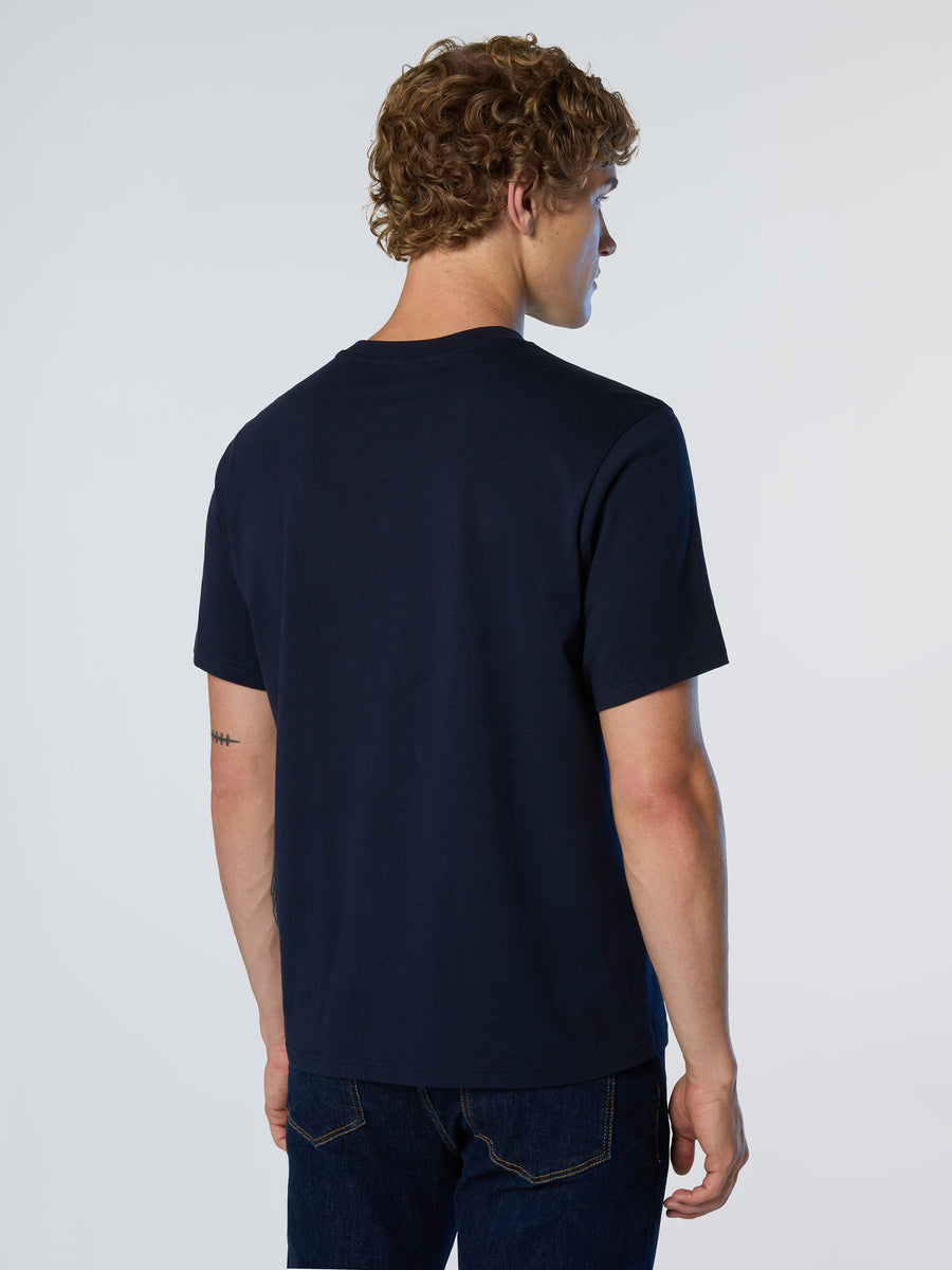 T-shirt con patch logata