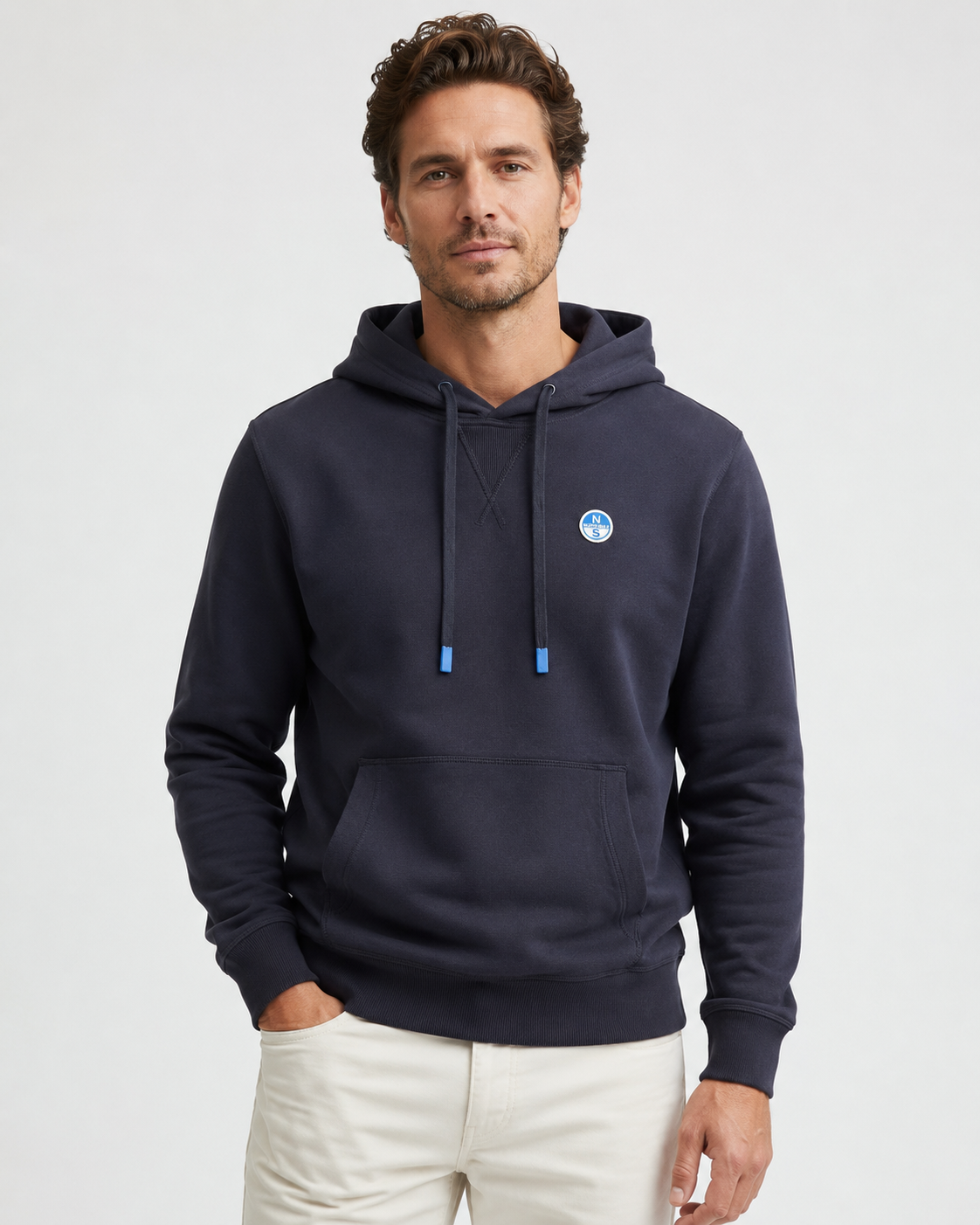 HOODED SWEATSHIRT