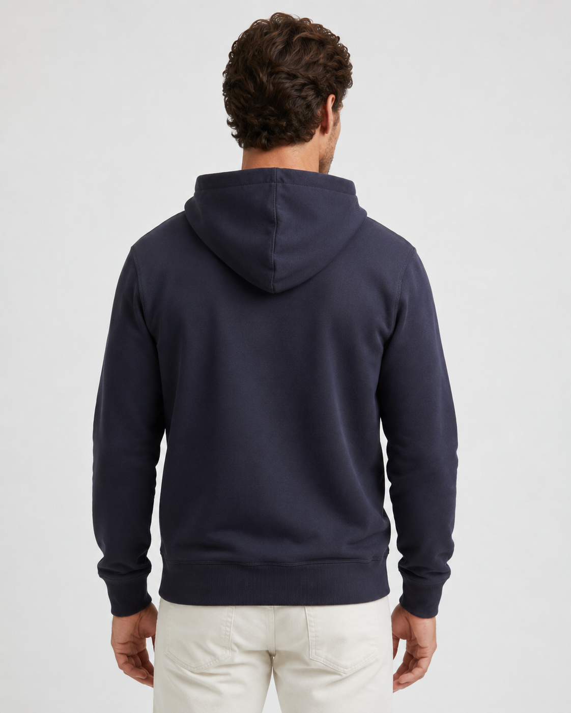 HOODED SWEATSHIRT
